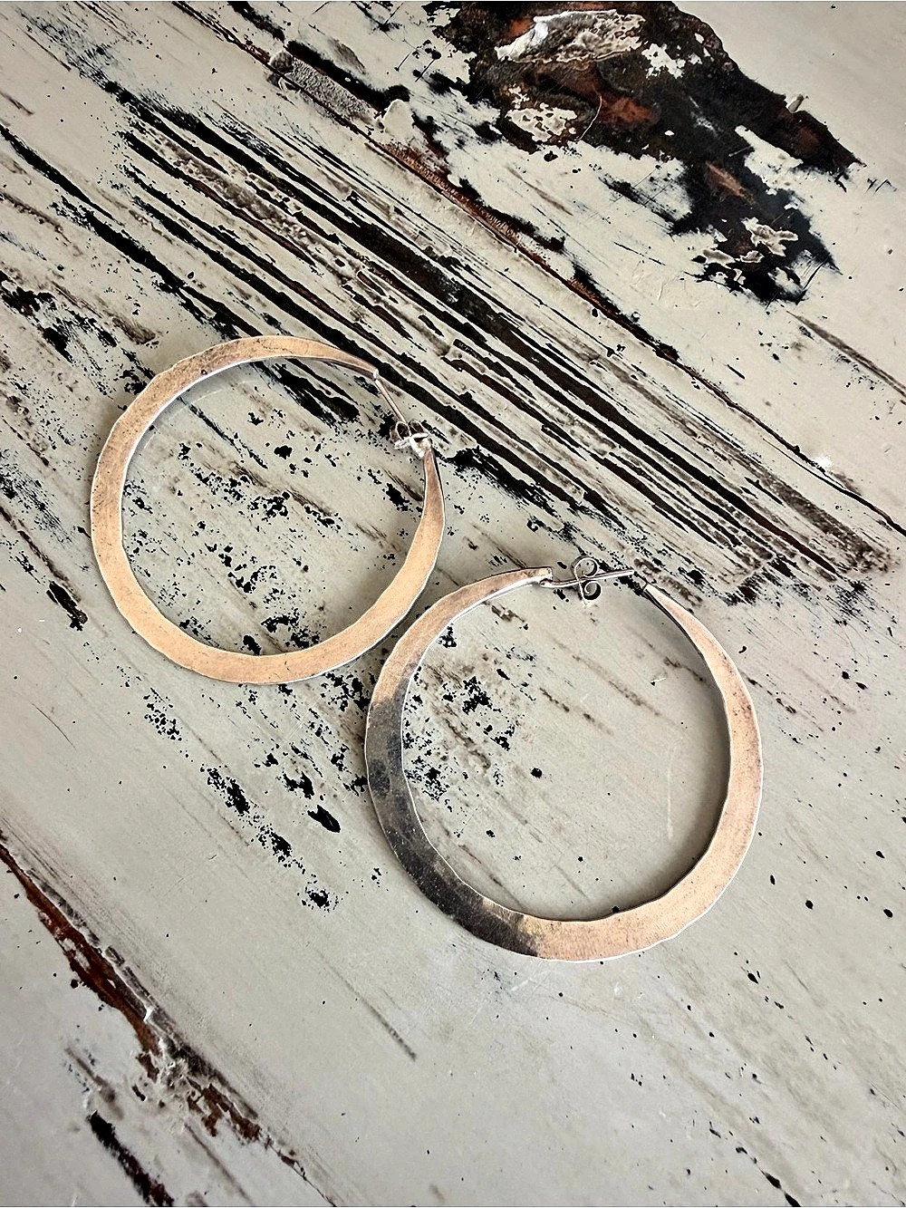 Santa Fr Artisan Sterling Silver 3” Hammered Hoop Earrings Statement